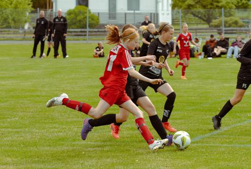 D7500_D750_20220618_092023_01
