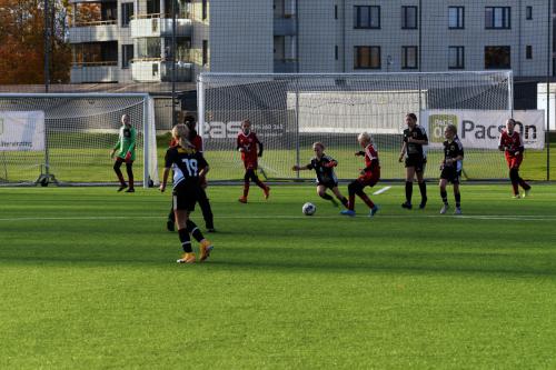 D7500_D750_20221015_161923_01