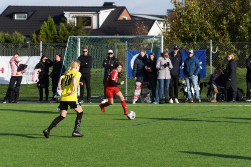 D7500_D750_20221016_102921